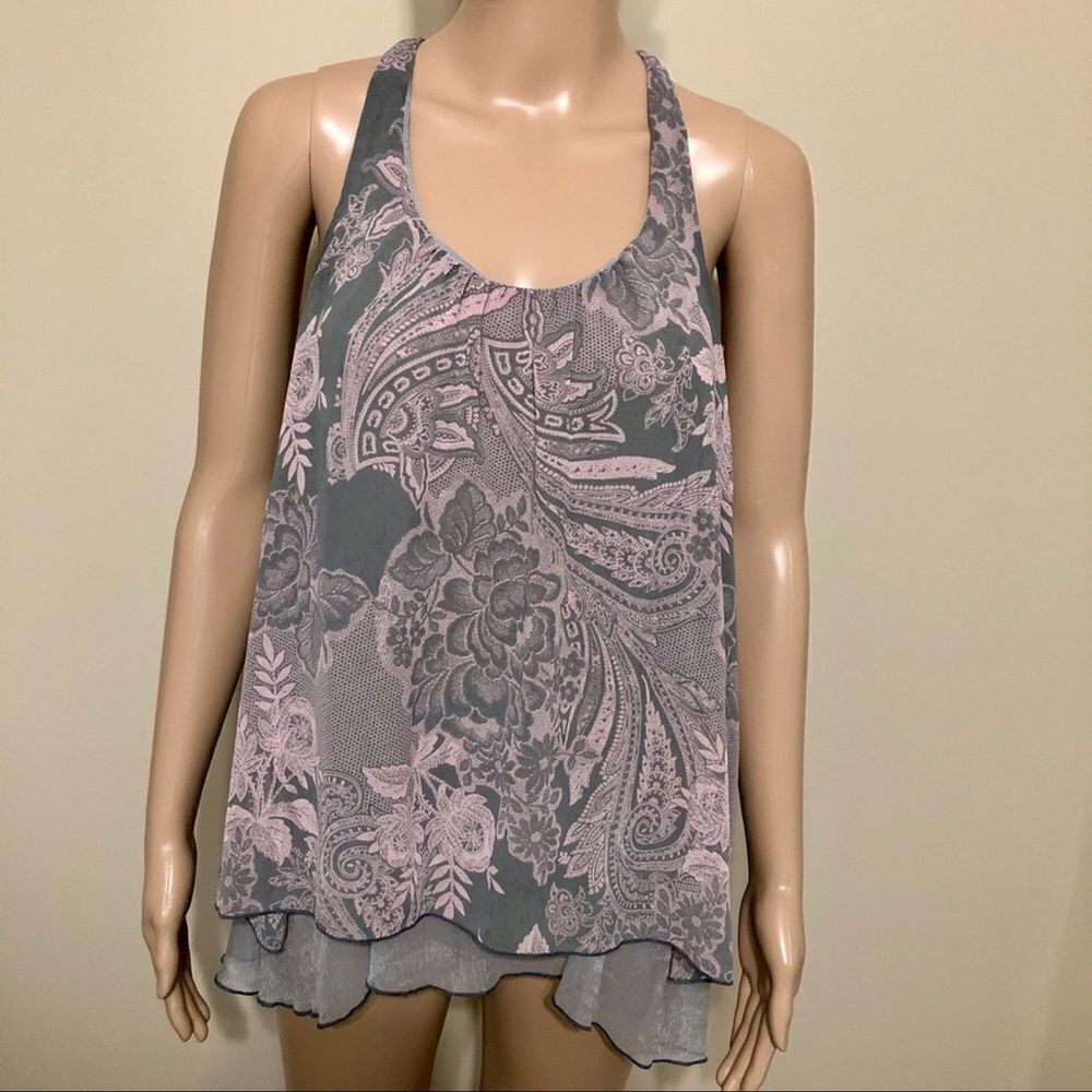 Print Ruffled Racer Back Top​ - Picture 5 of 8